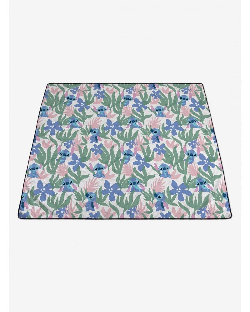 Disney Lilo & Stitch Impresa Picnic Blanket $23.01 Blankets